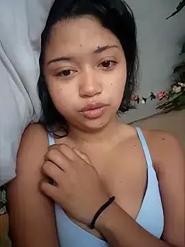 Peach_Girll from StripChat is Freechat