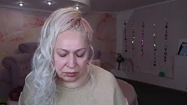 Girls: try live performances with matured performers, from dancing to quirks, in a variety of beautiful sex cams.