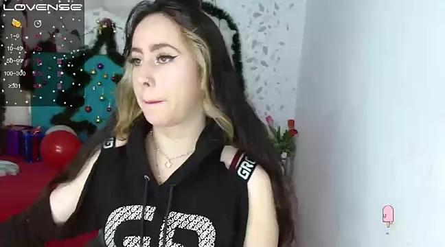 penelopely on StripChat 