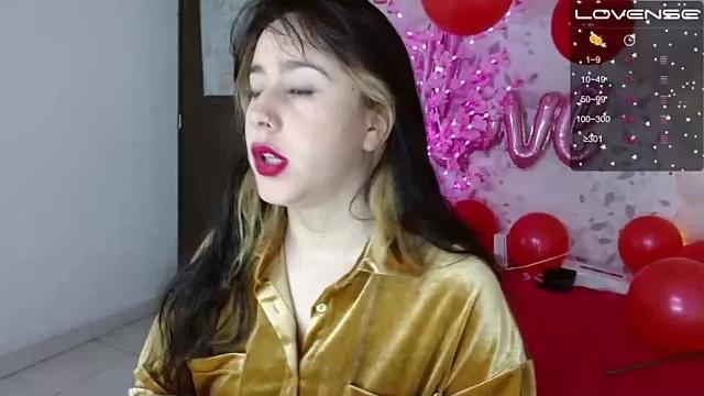 penelopely on StripChat 