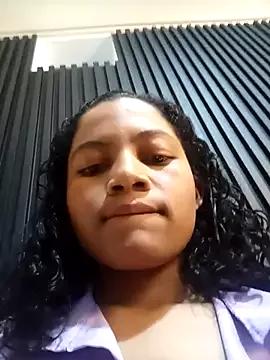 PenelopeShine from StripChat
