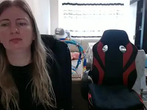 PeterAndJen from StripChat