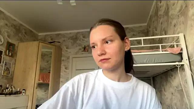 Phara_Tarro from StripChat is Freechat
