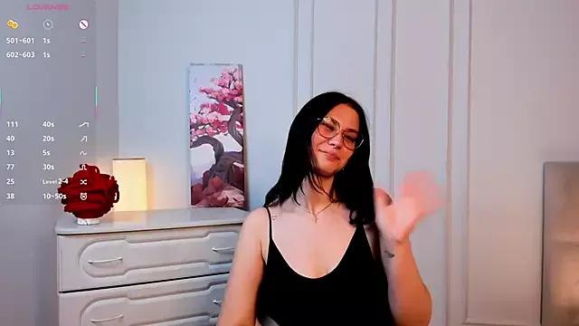 Girls: try live performances with matured performers, from dancing to quirks, in a variety of beautiful sex cams.