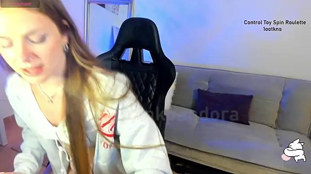 Piinkpandora from StripChat