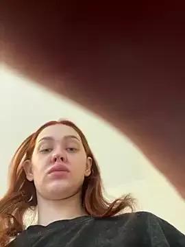 Polly_Berry from StripChat