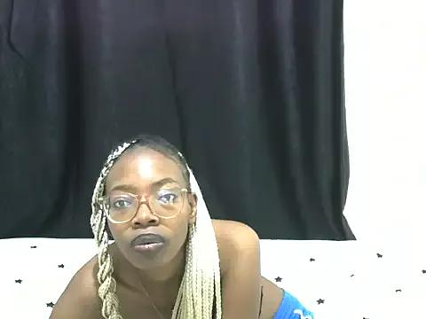 Pretty_brownskinn from StripChat is Freechat