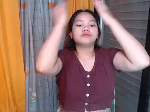 prettykrysgirl from StripChat is Freechat