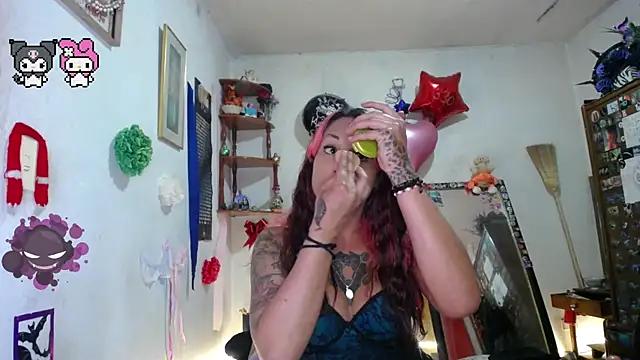 purplekattlyn from StripChat