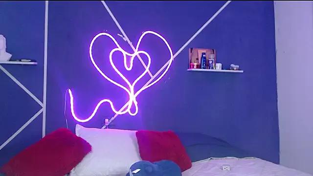 purplelicious_01 from StripChat
