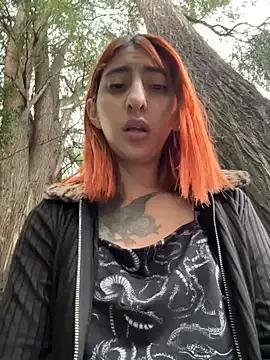 PurpleLinn from StripChat