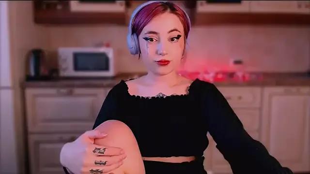 purplewitch from StripChat