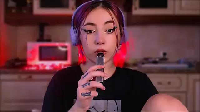 purplewitch from StripChat