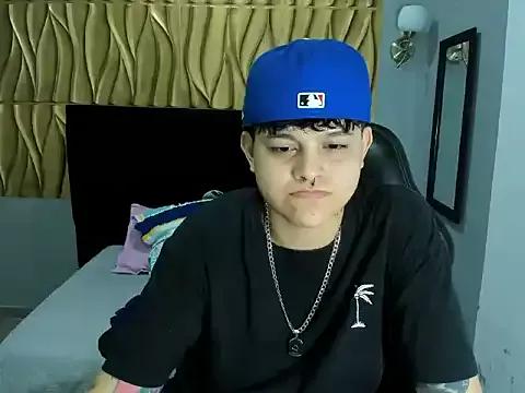 Pussyboy_ from StripChat