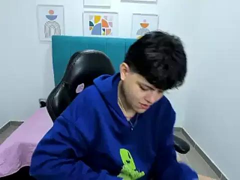 Pussyboy_ from StripChat