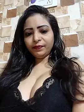QUEEN-ADITI from StripChat
