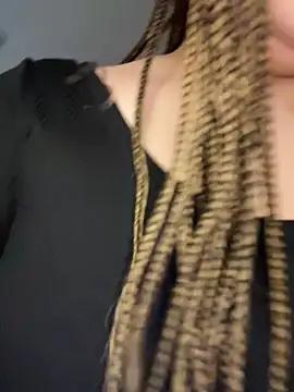 QueenNuttCollector from StripChat