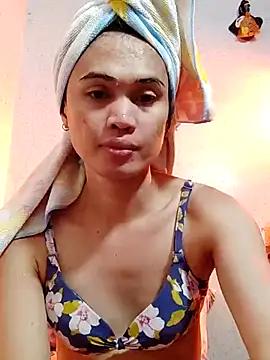 QueenSoreal from StripChat