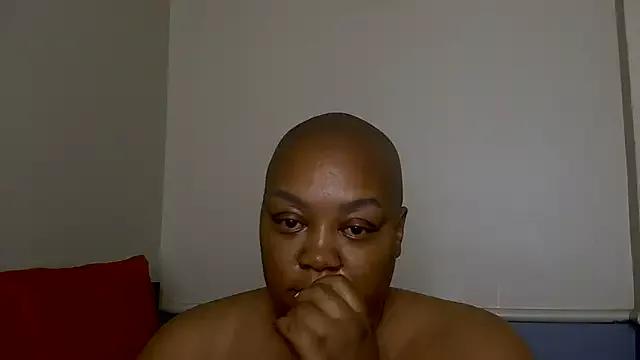 QUEENxJESSI from StripChat