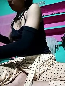 Queenxk from StripChat is Freechat