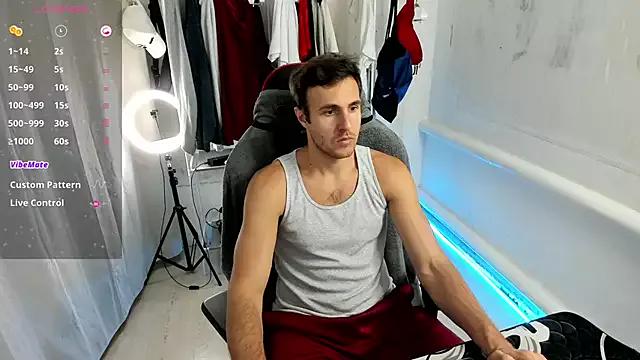 Raamoss from StripChat