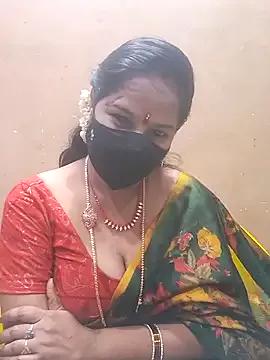 Raashi369 from StripChat