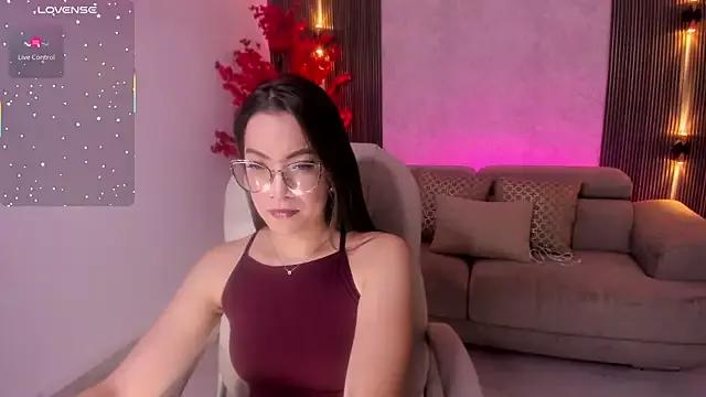 rachell_wiliams from StripChat is Freechat