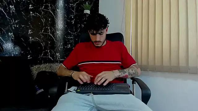 Rafael_Mendezz from StripChat
