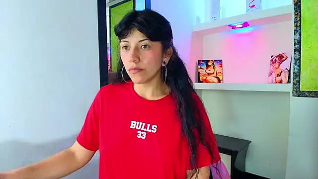 Raven_Rouge_ from StripChat is Freechat