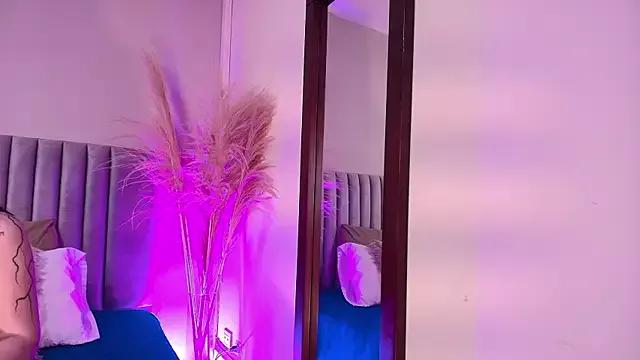 RavenAsh from StripChat is Freechat
