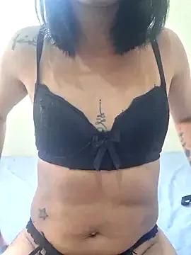 RavenShyfit from StripChat is Freechat