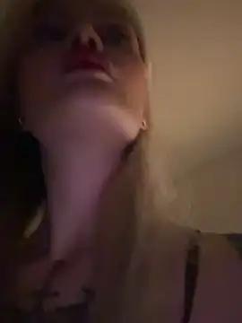 RayaMayvii from StripChat
