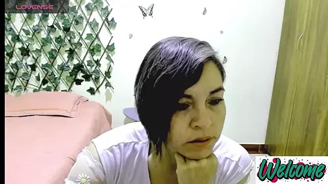 rebecca09_sexy from StripChat is Freechat