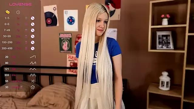 Rebecca_Jones_ from StripChat is Freechat
