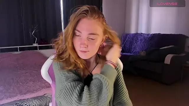 ReddHotPipper from StripChat
