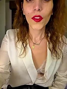 Regina_5 on StripChat