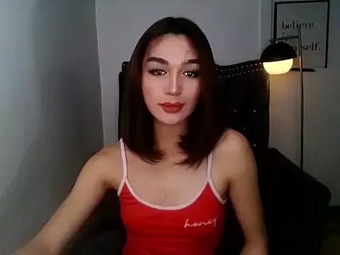 Reimolly143 from StripChat is Freechat