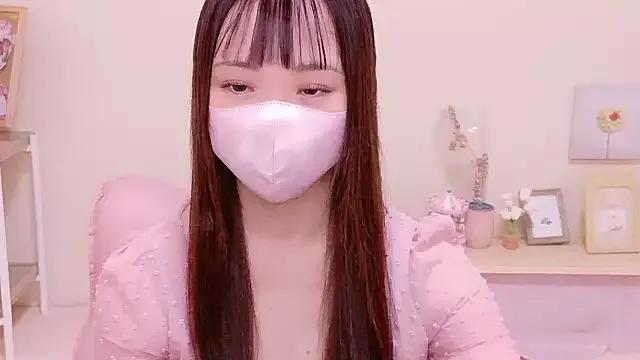 REMI_xo from StripChat is Freechat