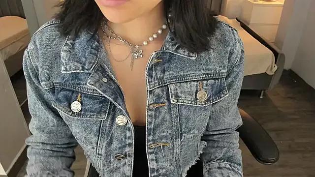 renee_shelby_ from StripChat