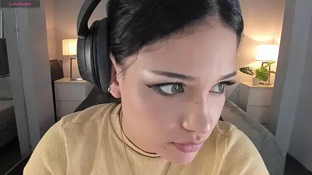 renee_shelby_ from StripChat