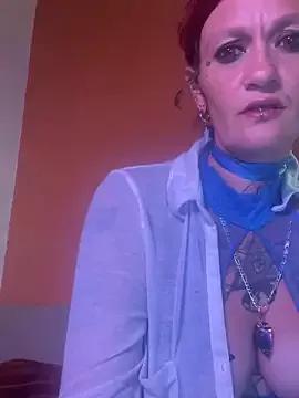 renegade_vyxxen from StripChat