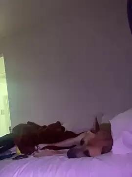 renegade_vyxxen from StripChat
