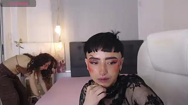 RileyAndAlexa from StripChat is Freechat