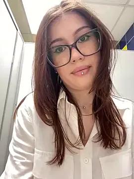 RinaCat from StripChat is Freechat