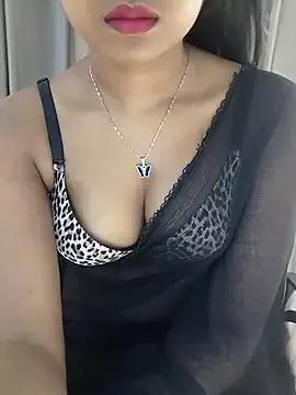Rinika_67 from StripChat is Freechat