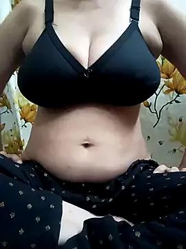 Ritika_ranii from StripChat