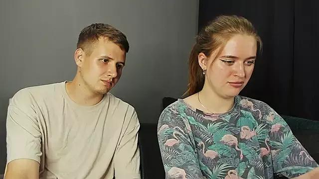 Robert_Lisa from StripChat is Freechat