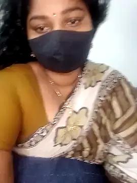 Rojaa009 webcams show profile image 