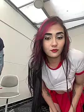 RollingGirlsXXX from StripChat