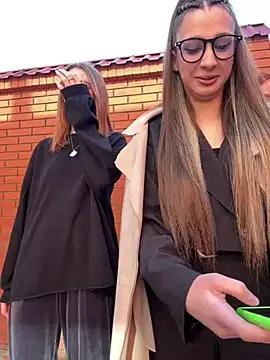 RollingGirlzzz from StripChat